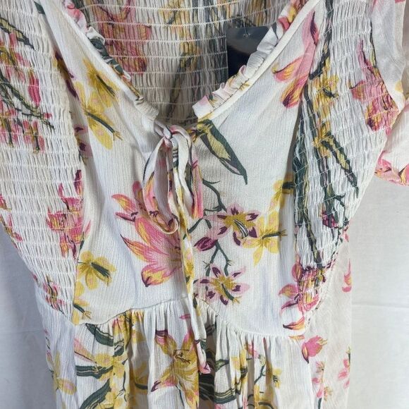 Torrid White Crinkle Gauze Smock Back Babydoll Floral Tunic Sz 1X - Picture 4 of 10
